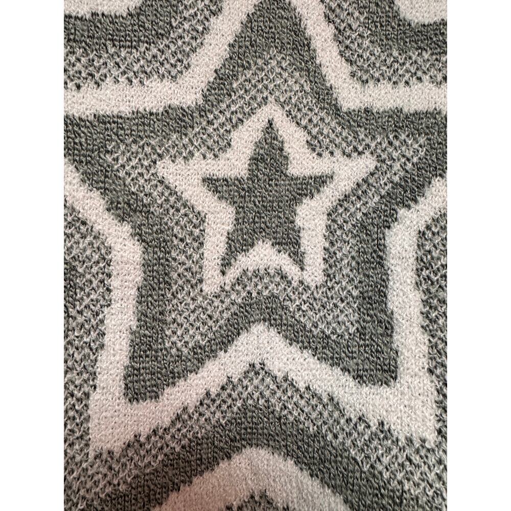 No Boundaries Light Green & White Star Sweater  L (11–13) NWT Recycled Polyester - Picture 4 of 6